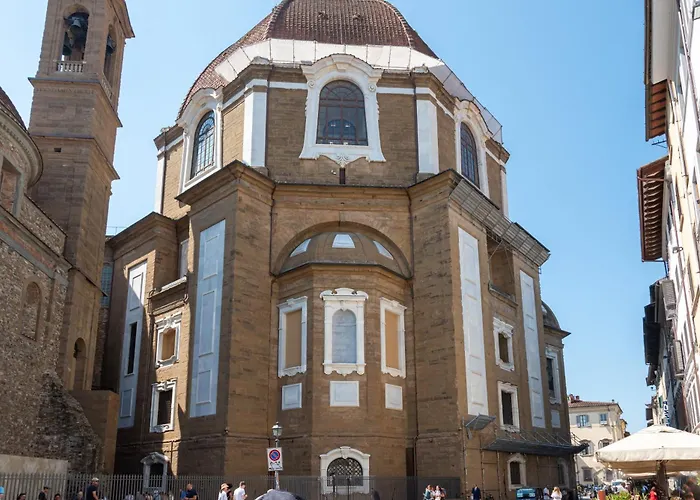 Cathedral Studio, San Lorenzo Apartament Florencja